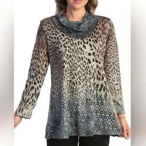Jess & Jane Cleo French Brush Leopard Knit Top